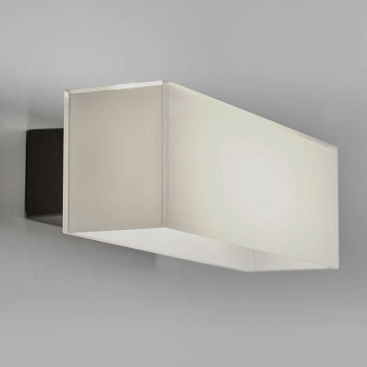 LED-Außenwandleuchte mit Schirm aus weißem Glas - Terra Lumi