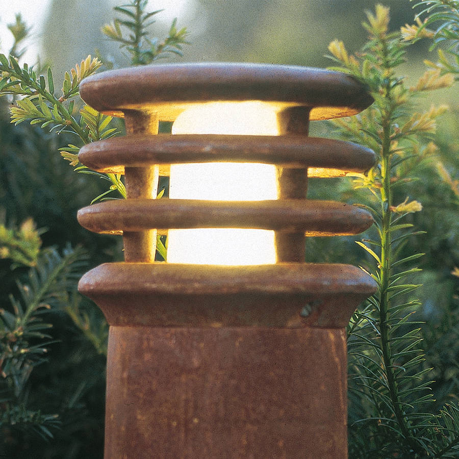 Rostige Pollerleuchte RUSTY aus Schmiedeeisen (Höhe 40 / 70 cm) - Terra