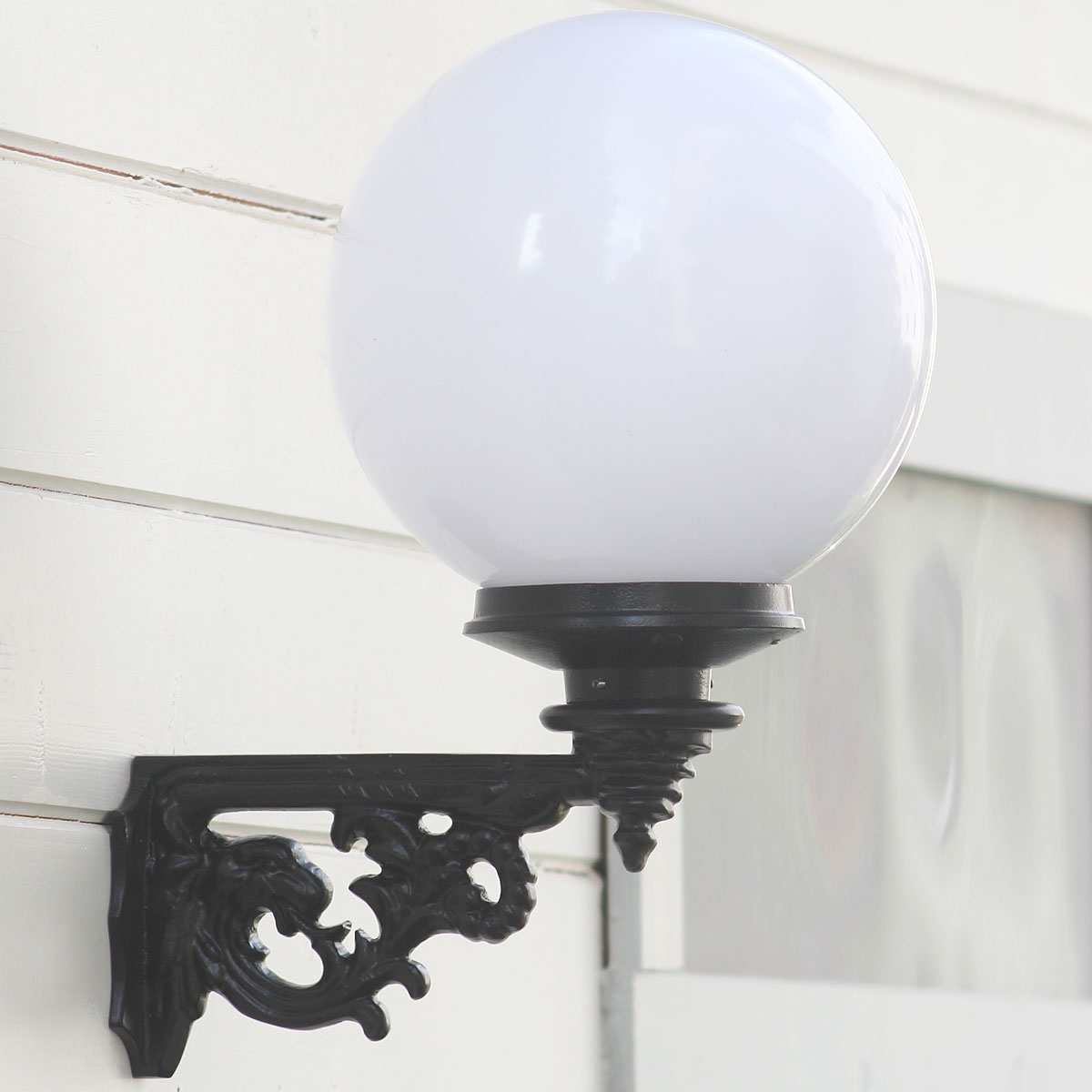 Globe Light Lemberg 01 Globe Light Lemberg 01