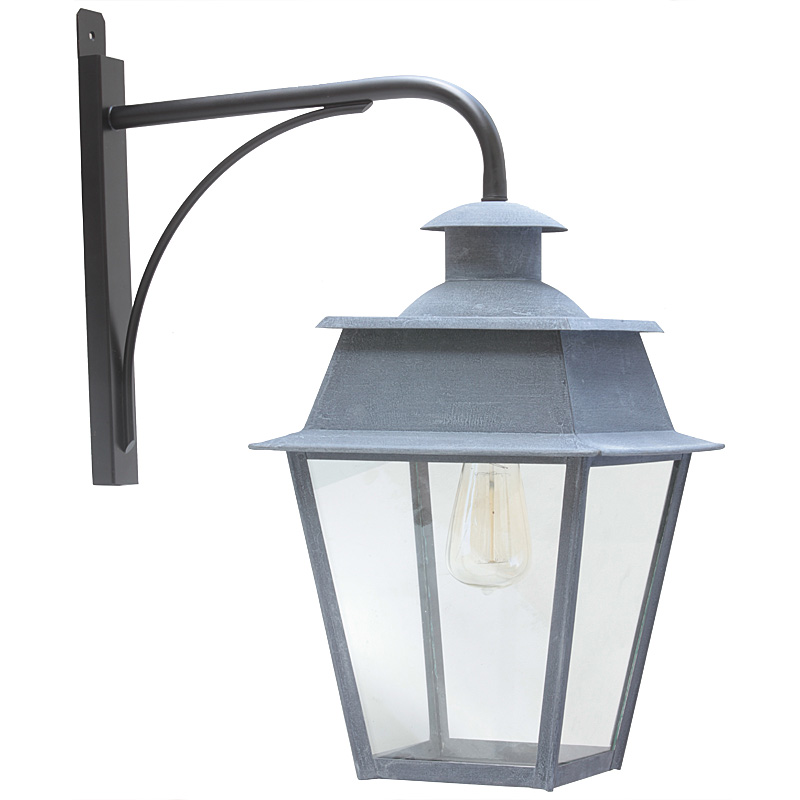 Bild 9: Wandlaterne Bordeaux mit Messing-Wandarm in schwarz, Laterne in Alt-Zink Hängende Wandlaterne Bordeaux MM mit Messing-Wandarm: Wandlaterne Bordeaux mit Messing-Wandarm in schwarz, Laterne in Alt-Zink