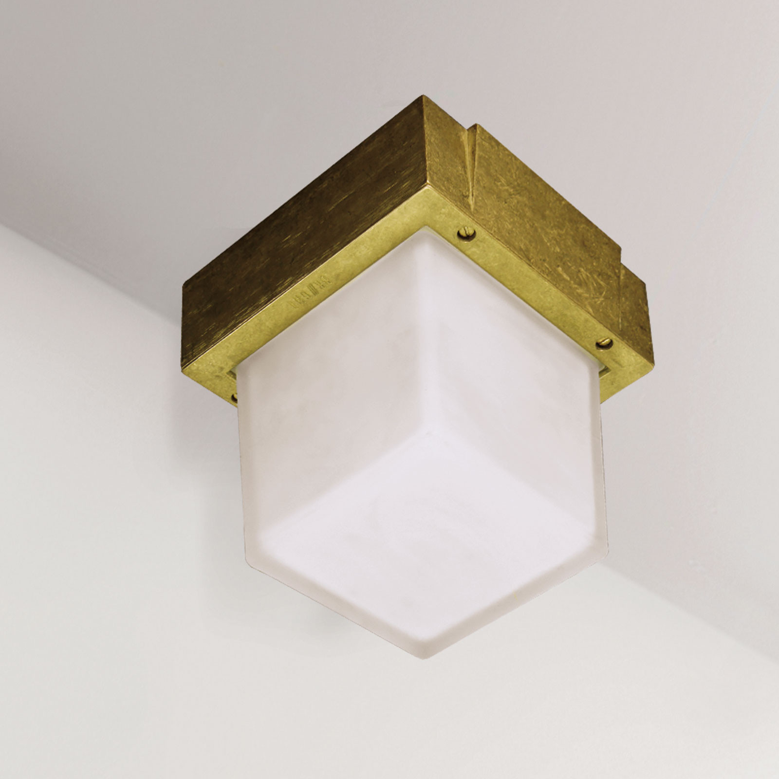 Brass Ceiling Light Varius 9