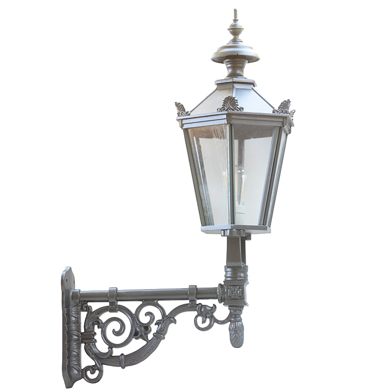 Große Wandleuchte Kiew mit Schinkellaterne 72 Große Wandleuchte Kiew mit Schinkellaterne 72