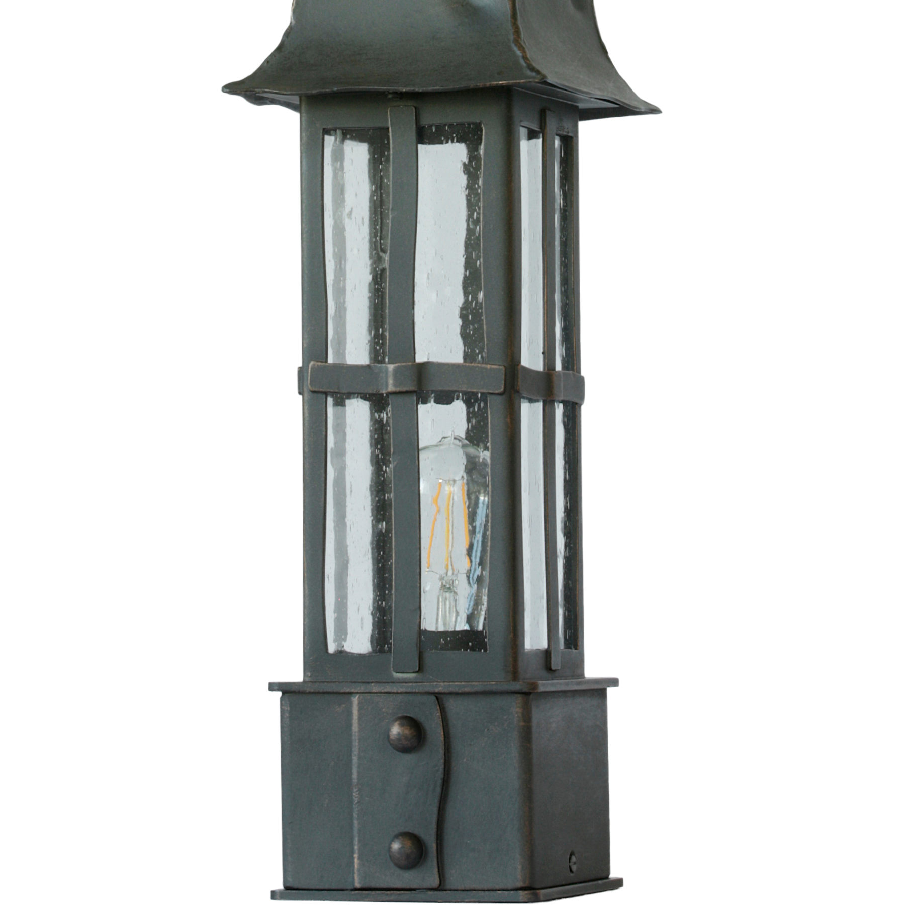 Gothic-Style Pedestal Light with Pointed Top AL 6844: (Photo: Terralumi)