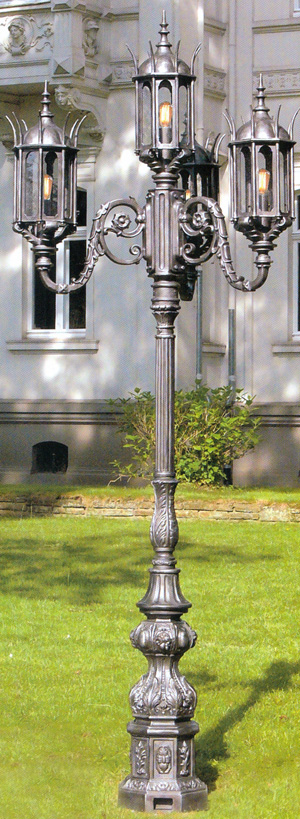Majestic Four Lantern Post Light AL 6652