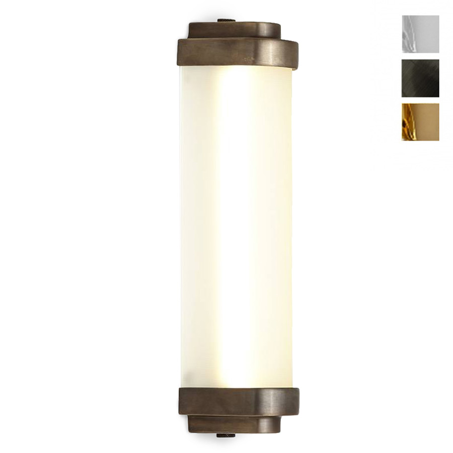 Schmale LED-Wandleuchte in drei Größen Schmale LED-Wandleuchte in drei Größen