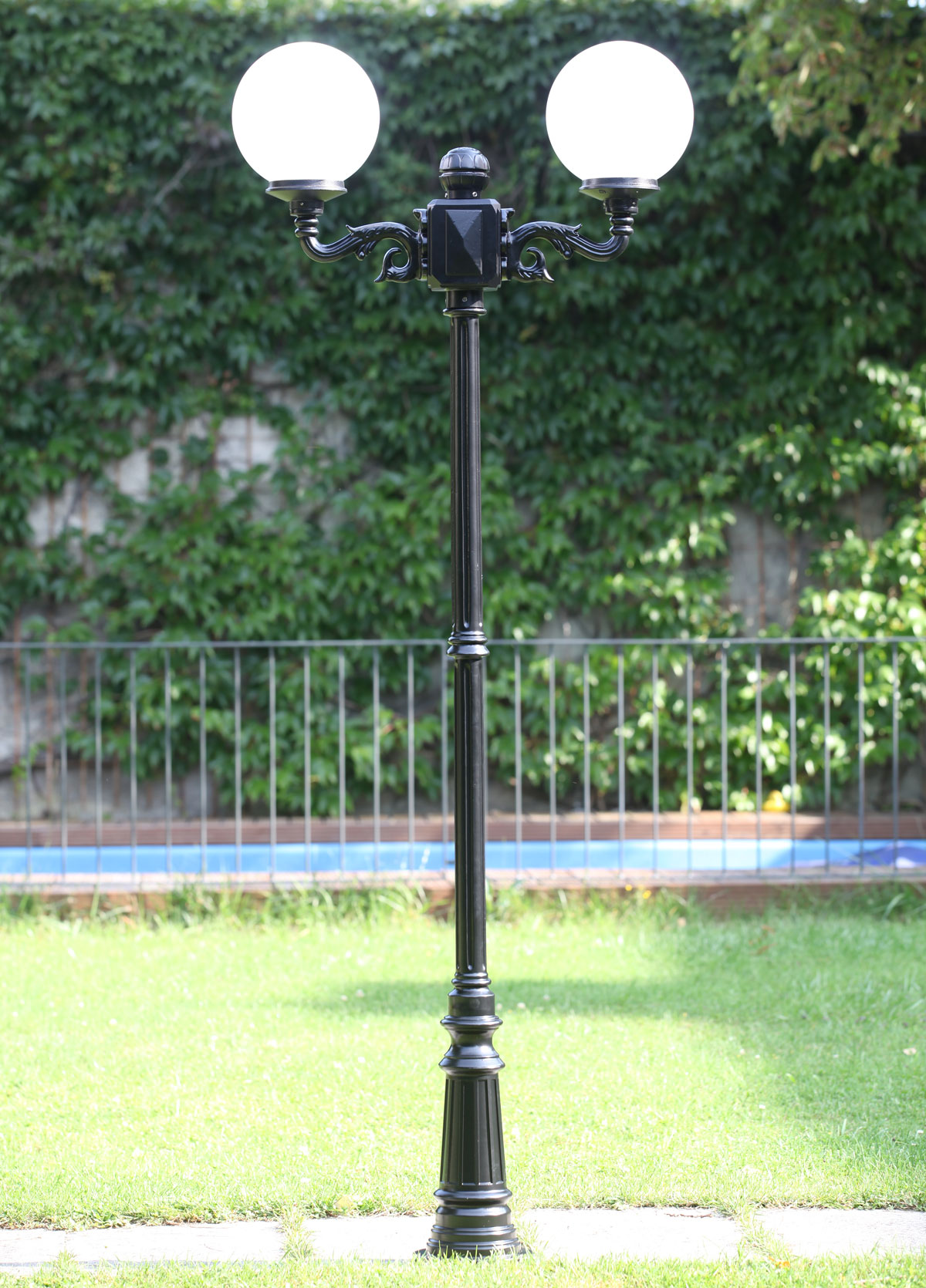 Double Mount Globe Lantern Rodos 2P.Arm.01 Double Mount Globe Lantern Rodos 2P.Arm.01