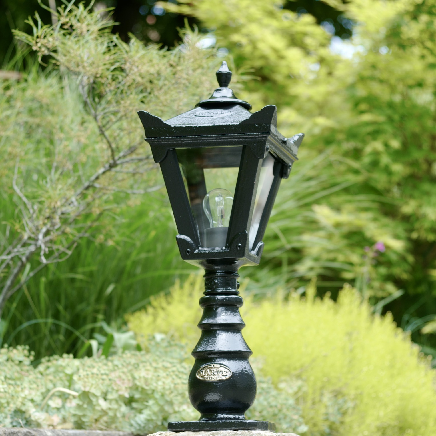 Kleine Viktorianische Gartenleuchte Kleine Viktorianische Gartenleuchte