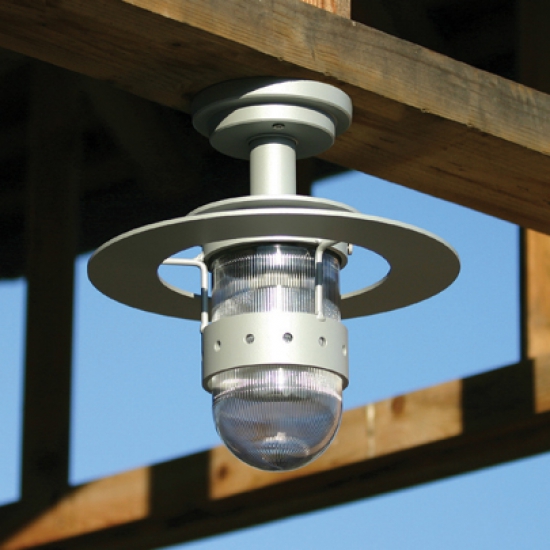 Imposante Außenlampe: Deckenleuchte Kent Imposante Außenlampe: Deckenleuchte Kent