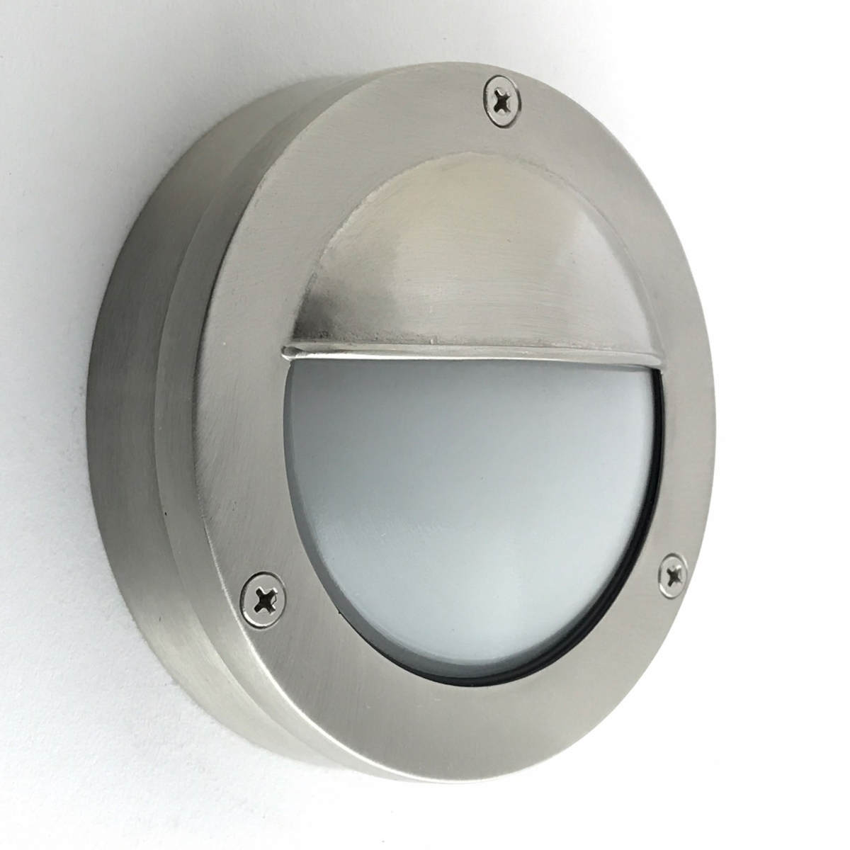 Bild 5: Oberfläche Nickel matt Halbgeschlossene Bullaugen-Wandleuchte aus Messing: Oberfläche Nickel matt