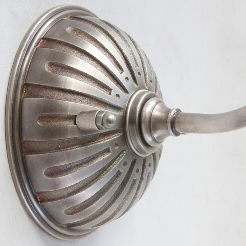 Bild 7: Silber-Patina (Oberfläche nicht mehr erhältlich) Mediterrane Hofleuchte Al Sole 3000/CV/AA: Silber-Patina (Oberfläche nicht mehr erhältlich)