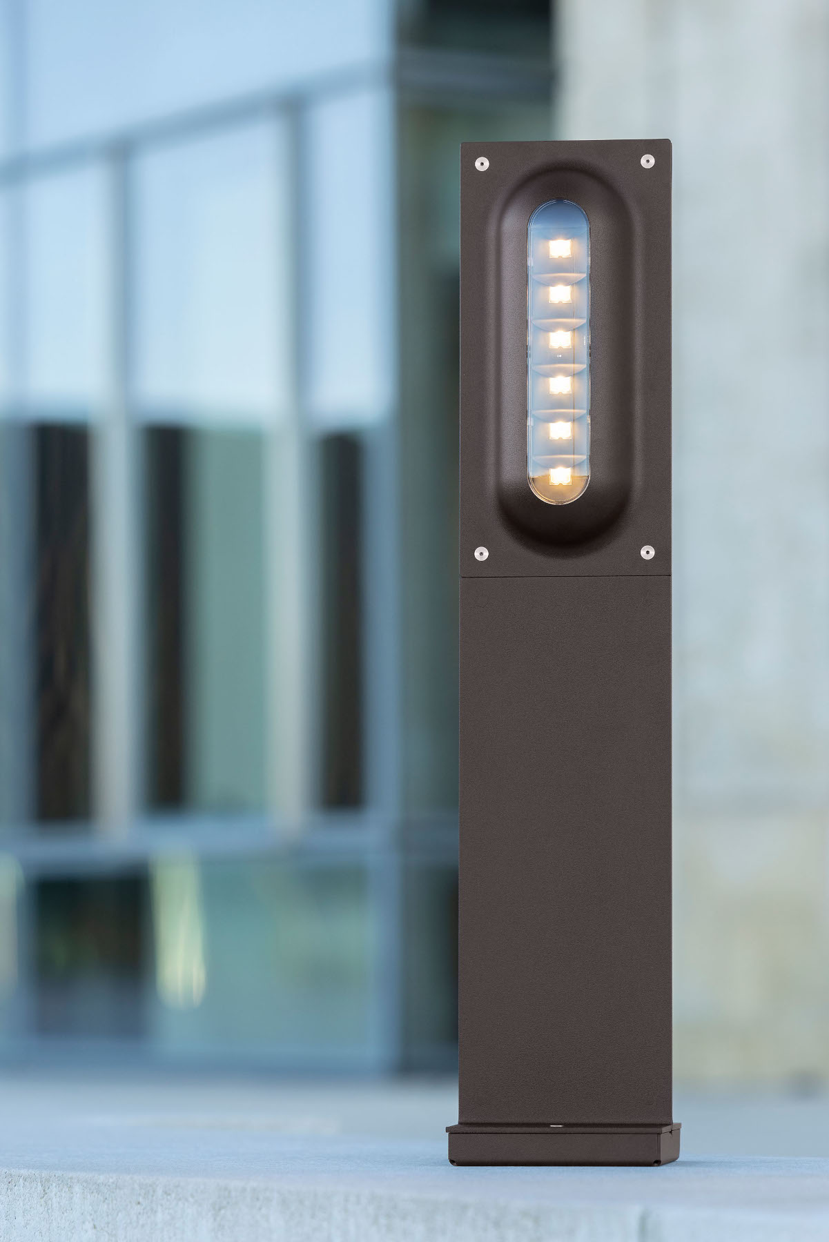 Sustainable Capsule Path Light (72 cm): Rostbraun