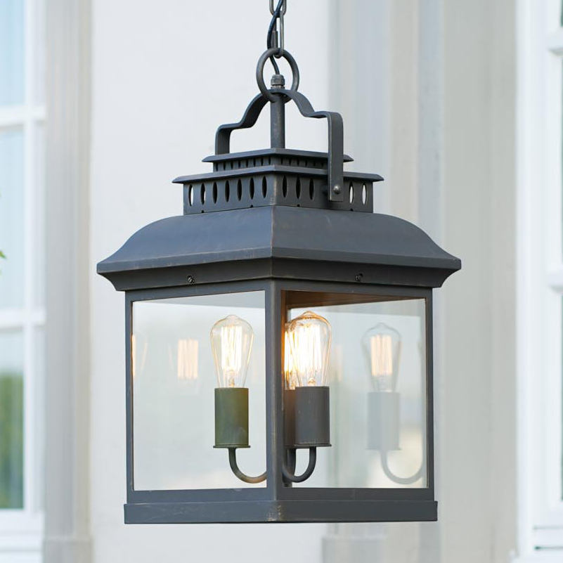 Three-light pendant lamp with four-sided lantern HL 2659