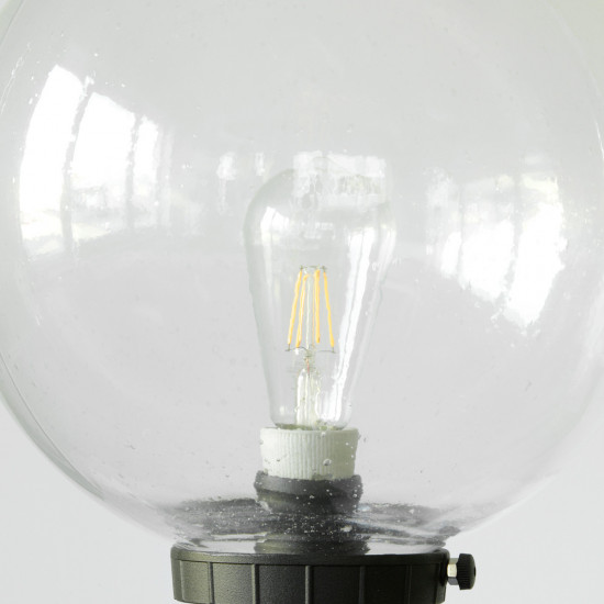 Fig. 3: Die klare Glaskugel mit Lufteinschlüssen Substitute Globes for Auraluce Fixtures: Die klare Glaskugel mit Lufteinschlüssen