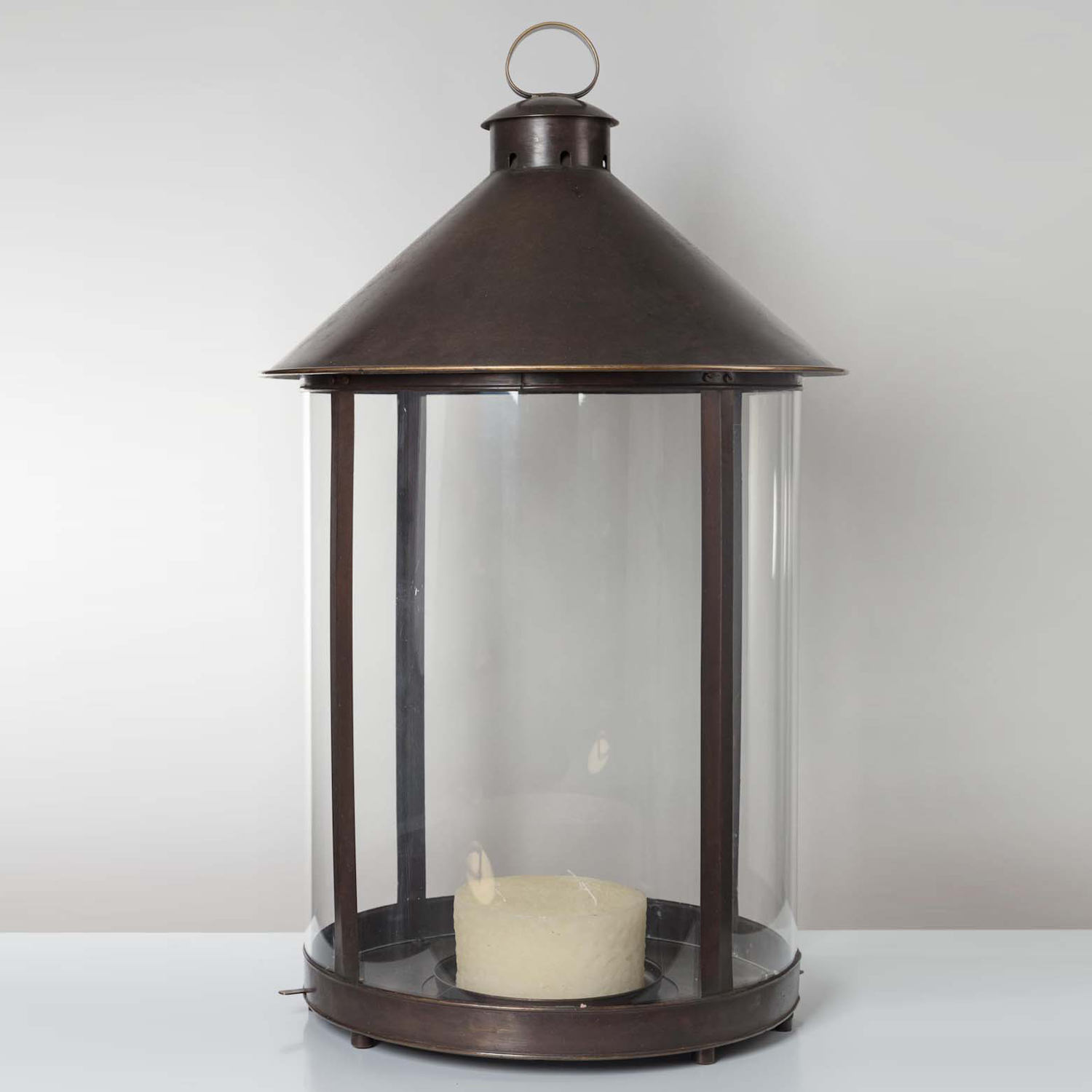 Riesiges französisches Windlicht: Kerzenleuchte Louxembourg (Höhe 100 cm) Riesiges französisches Windlicht: Kerzenleuchte Louxembourg (Höhe 100 cm)