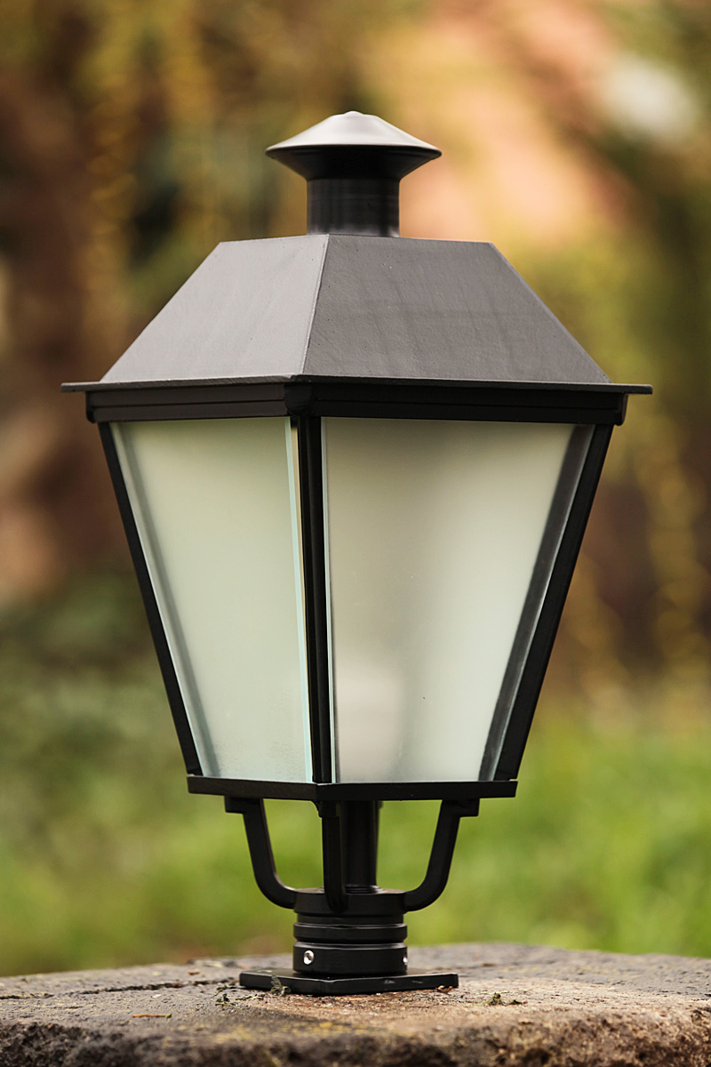 Classic Pedestal Light EWA P 50 TL