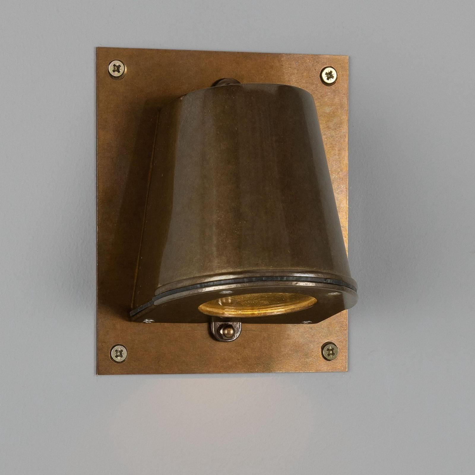Brass Wall Spotlight Wake with Back Plate, IP54: Messing antik patiniert