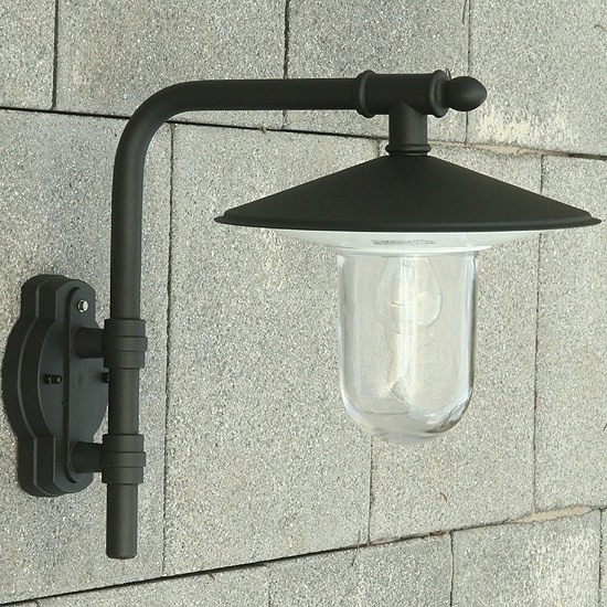 Classic outdoor lamp with glass lintel