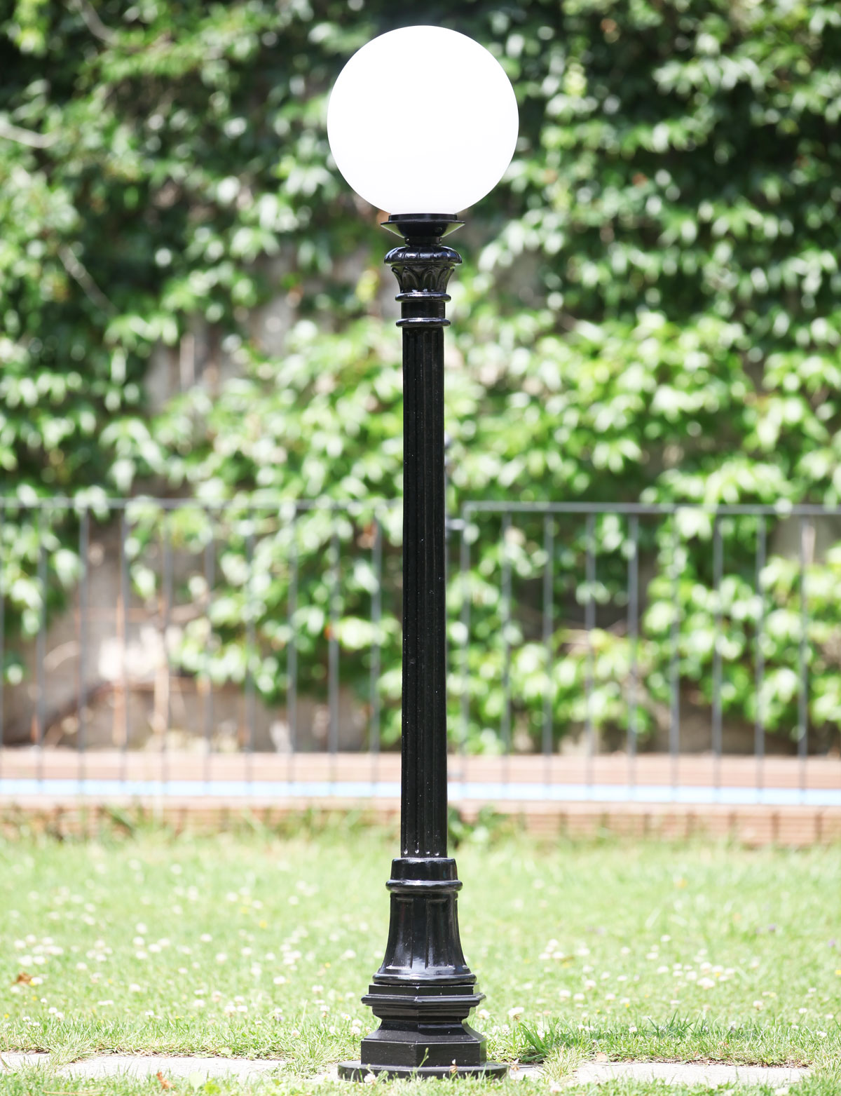 Historical Globe Lantern SOT P1K.02