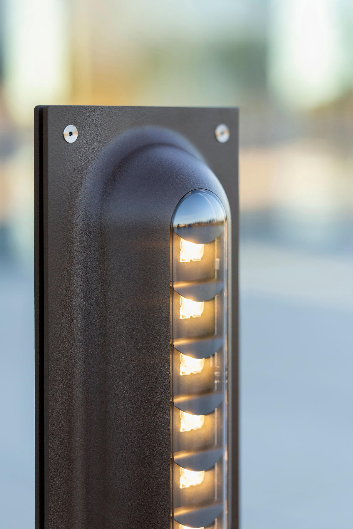 Sustainable Capsule Path Light (72 cm): Rostbraun