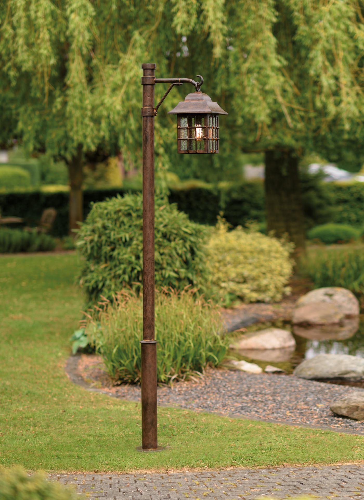 Traditionelle Standleuchte aus Schmiedeeisen mit Antikglas AL 6876, 237 cm