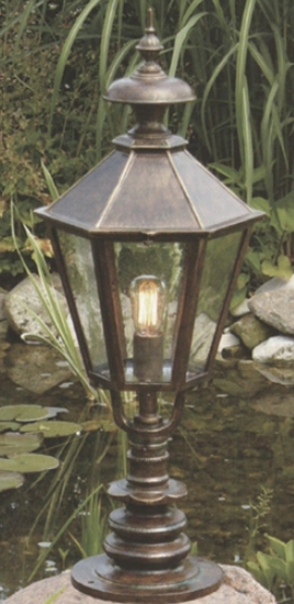 Traditional Wrought Iron Pedestal Light AL 6675