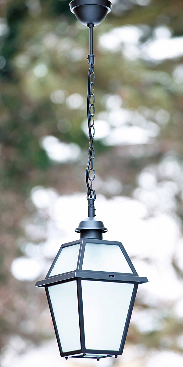 Traditional Italian Suspended Luminaire