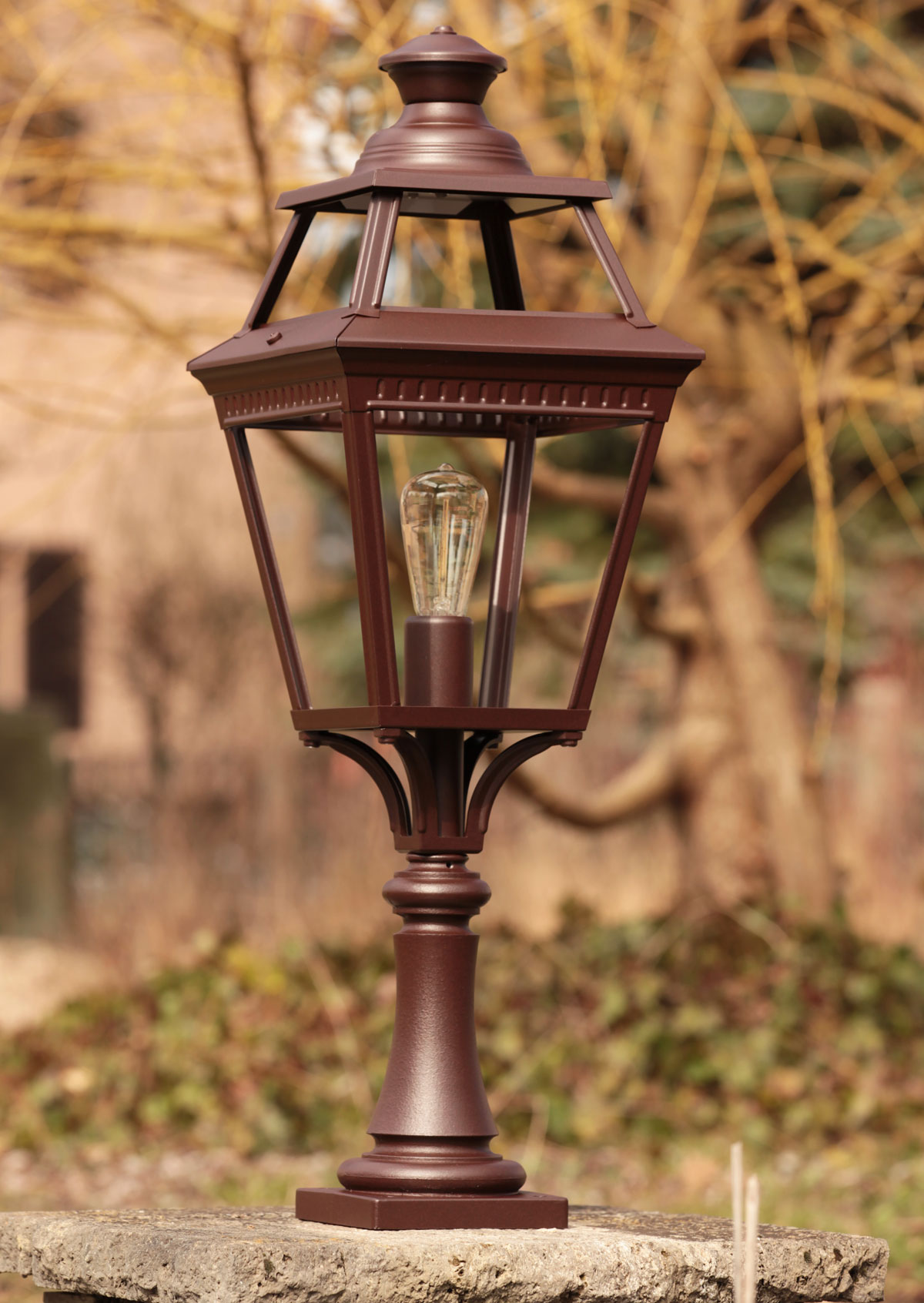Gartenlaterne aus Aluminium oder Messing Place des Vosges 3 Gartenlaterne aus Aluminium oder Messing Place des Vosges 3