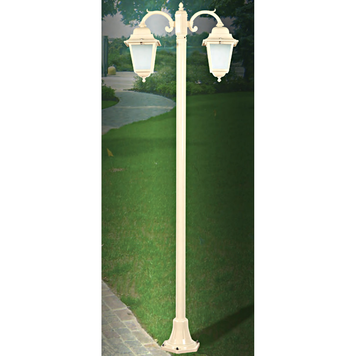 Italian Garden Lamp Post with Double Lanterns