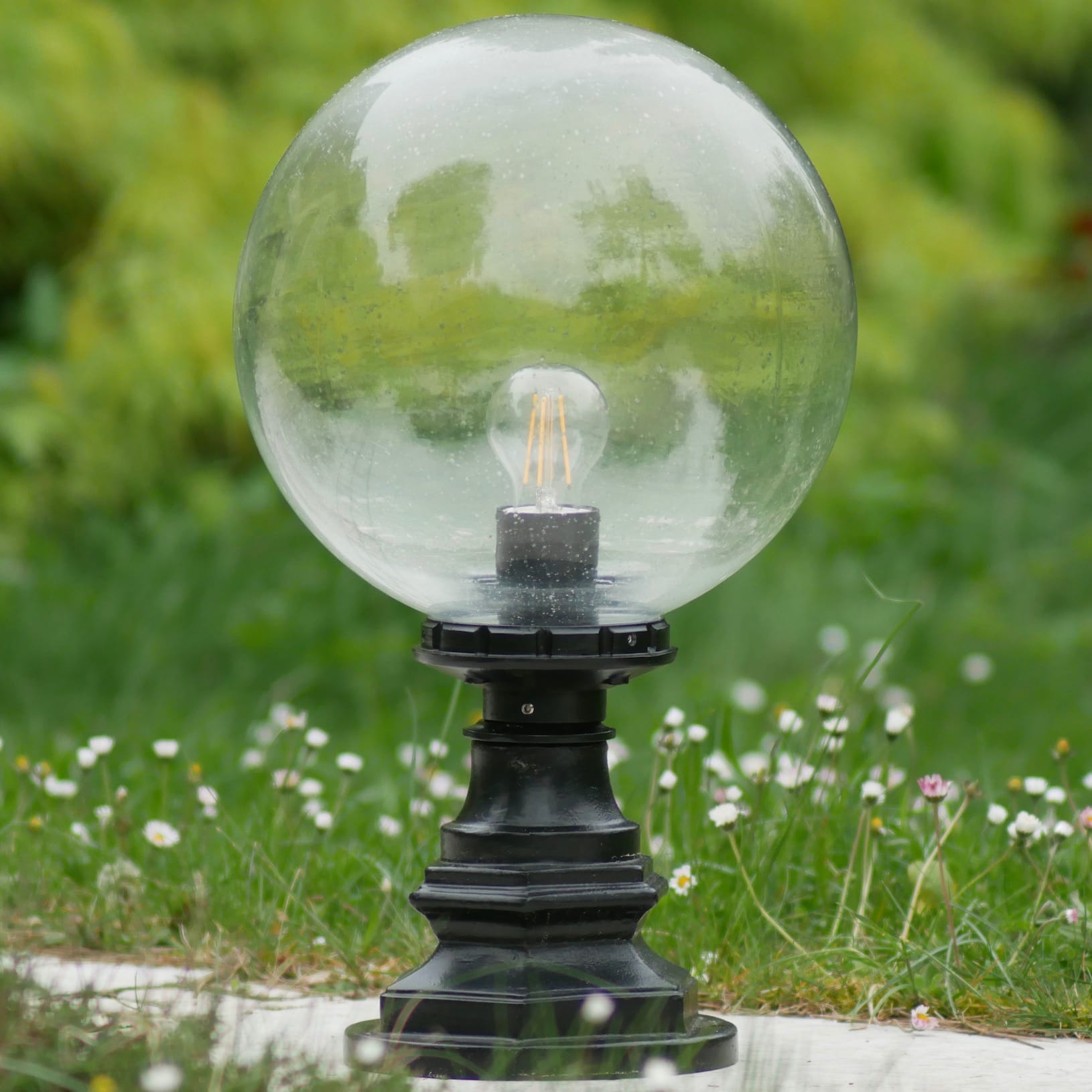 Garden Light with Glass Globe CYPR TL 250, Fig. 4