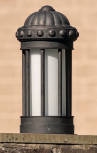 Iron Pedestal Light with Opal Glass AL 6857