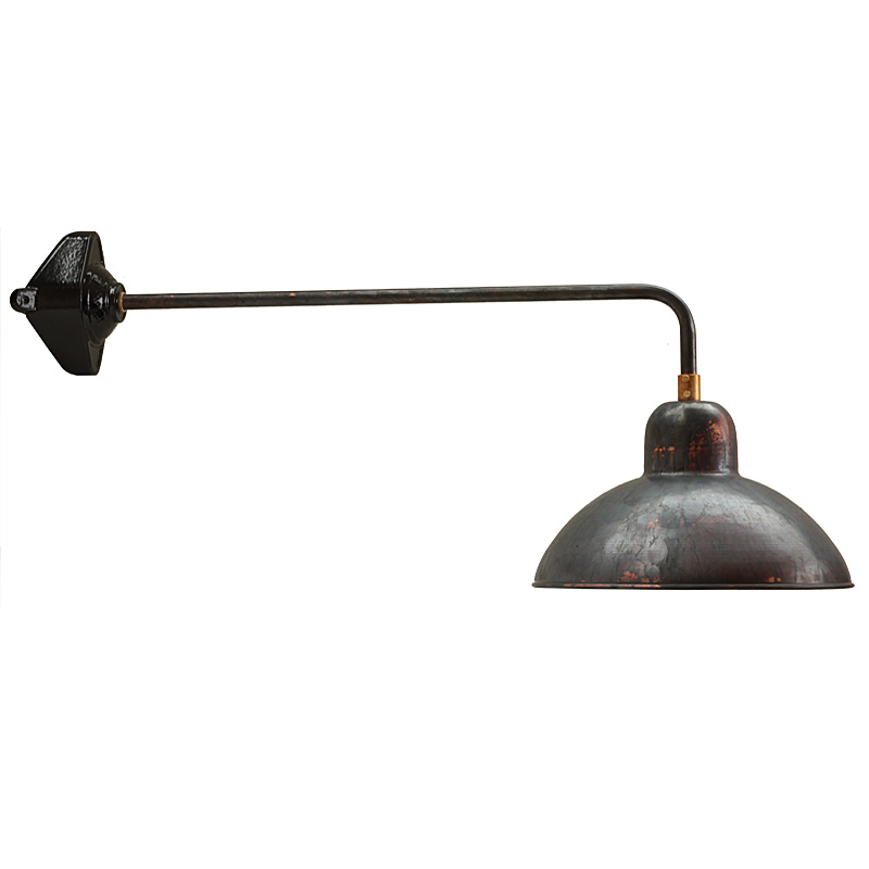 Bild 6: Die Leuchte mit Modul zur Eckbefestigung (hier ein Modell aus Kupfer) Außen-Wandleuchte aus Aluminium Solingen: Die Leuchte mit Modul zur Eckbefestigung (hier ein Modell aus Kupfer)