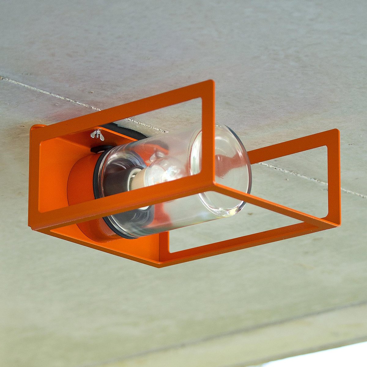 Bild 6: Orange Flache Design-Außenlampe Hugy mit IP 65: Orange