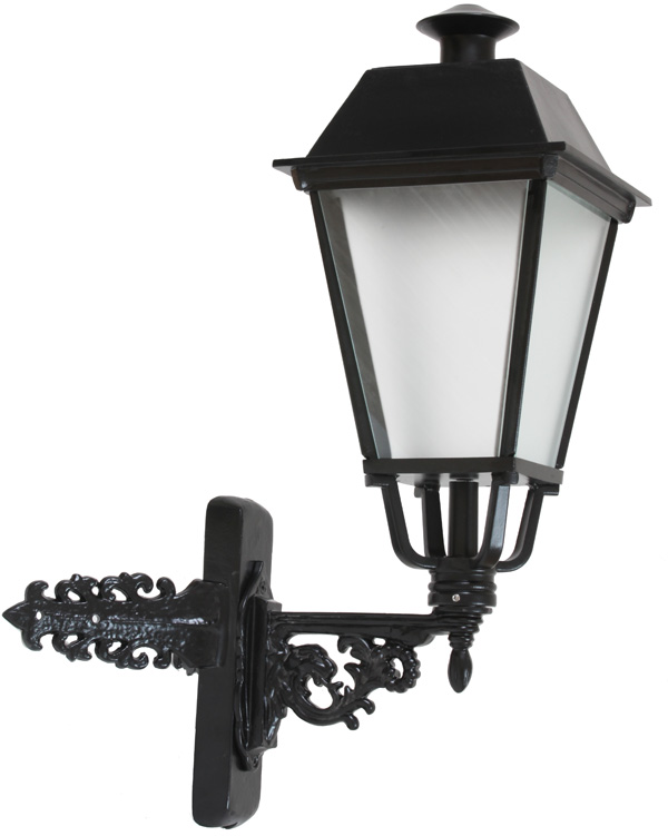 Klassische Eck-Außenlaterne aus Aluminiumguss Lemberg 52 TL – Terra Lumi
