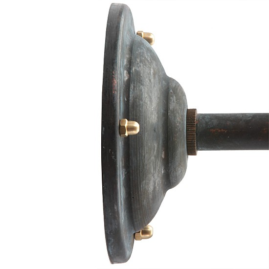 Bild 11: Inklusive gewellter Nostalgie-Rosette mit drei Kappenmuttern aus Messing Landhaus-Außenwandleuchte Bremen Kupfer Patina RO 1500: Inklusive gewellter Nostalgie-Rosette mit drei Kappenmuttern aus Messing