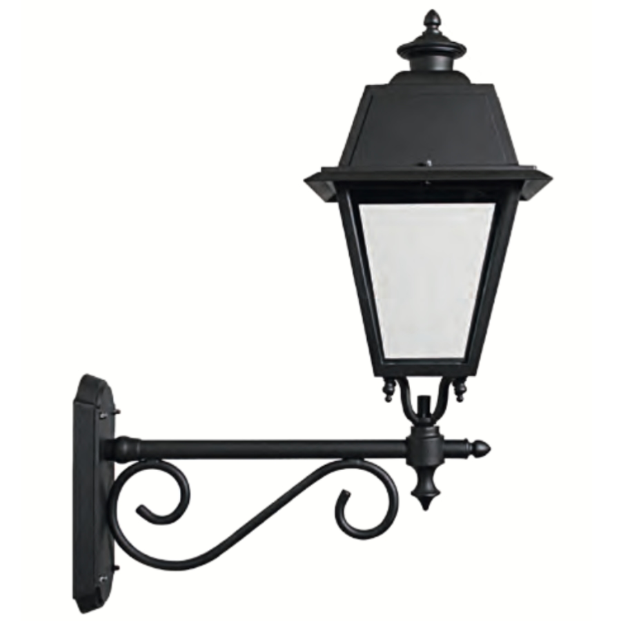 Outdoor Wall Lantern with Closed Top Outdoor Wall Lantern with Closed Top