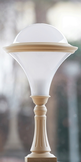 Art déco-Gartenleuchte Dallas mit Polykarbonatglas Art déco-Gartenleuchte Dallas mit Polykarbonatglas