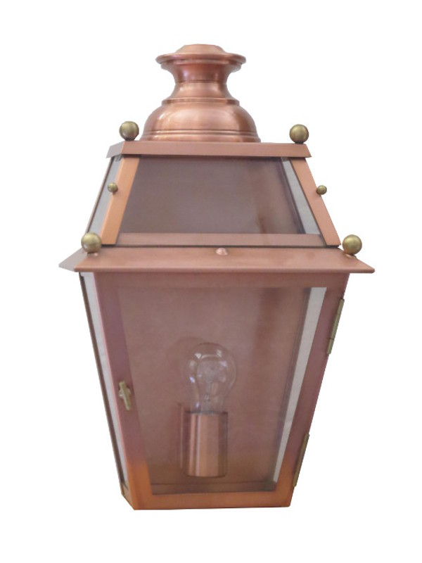 Classic Outdoor Wall Light in Copper