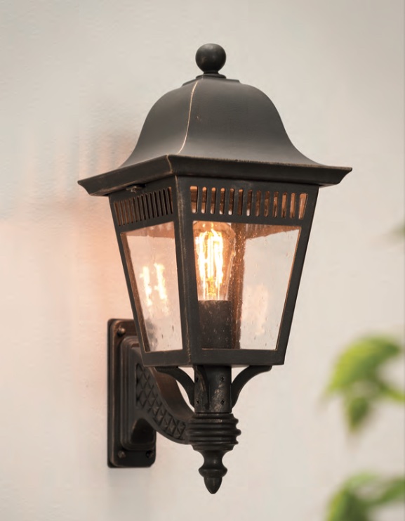 Elegante handgeschmiedete Wandlaterne WL 3640 Elegante handgeschmiedete Wandlaterne WL 3640