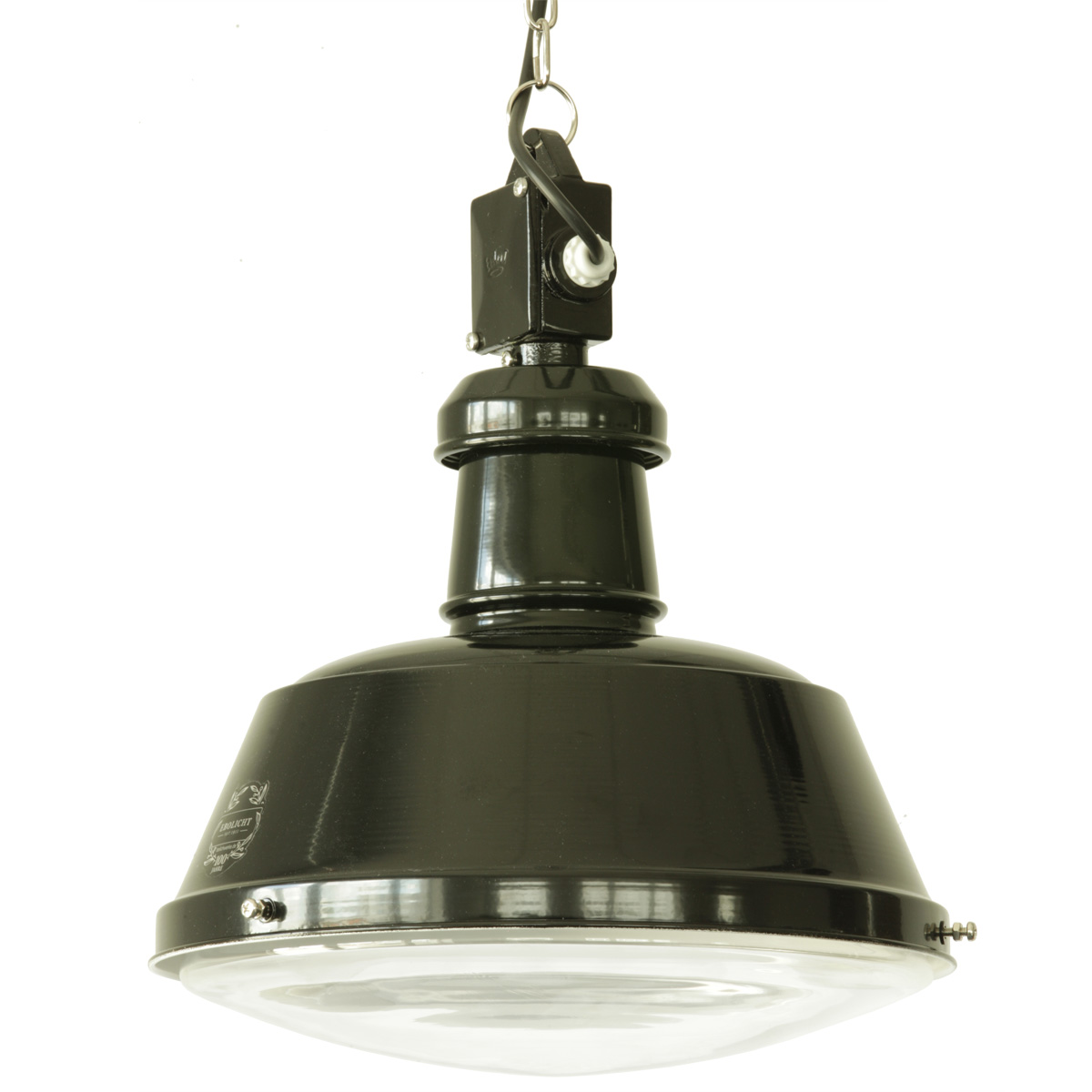 Bild 1: Industrie-Außenleuchte Berlin Glas für Außen in Tiefschwarz, kleines Modell, Alu-Kabelbox und Kette Industrieleuchte für Außen Berlin Glas: Industrie-Außenleuchte Berlin Glas für Außen in Tiefschwarz, kleines Modell, Alu-Kabelbox und Kette