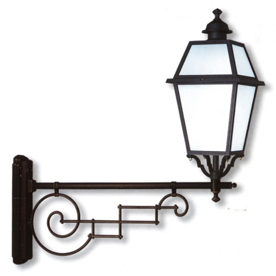 Große Wandleuchte mit langem Ausleger Große Wandleuchte mit langem Ausleger