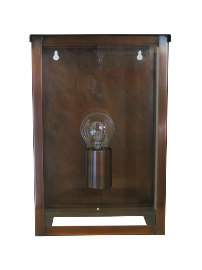 Flache Außenwandleuchte aus Kupfer oder Messing Flache Außenwandleuchte aus Kupfer oder Messing