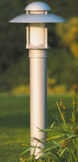 Bild 9: Pollerleuchte aus Schmiedeeisen AL 6521, hier in Silbergrau (Sondermodell, bitte anfragen) Handgefertigte Pollerleuchte aus Schmiedeeisen AL 6521: Pollerleuchte aus Schmiedeeisen AL 6521, hier in Silbergrau (Sondermodell, bitte anfragen)