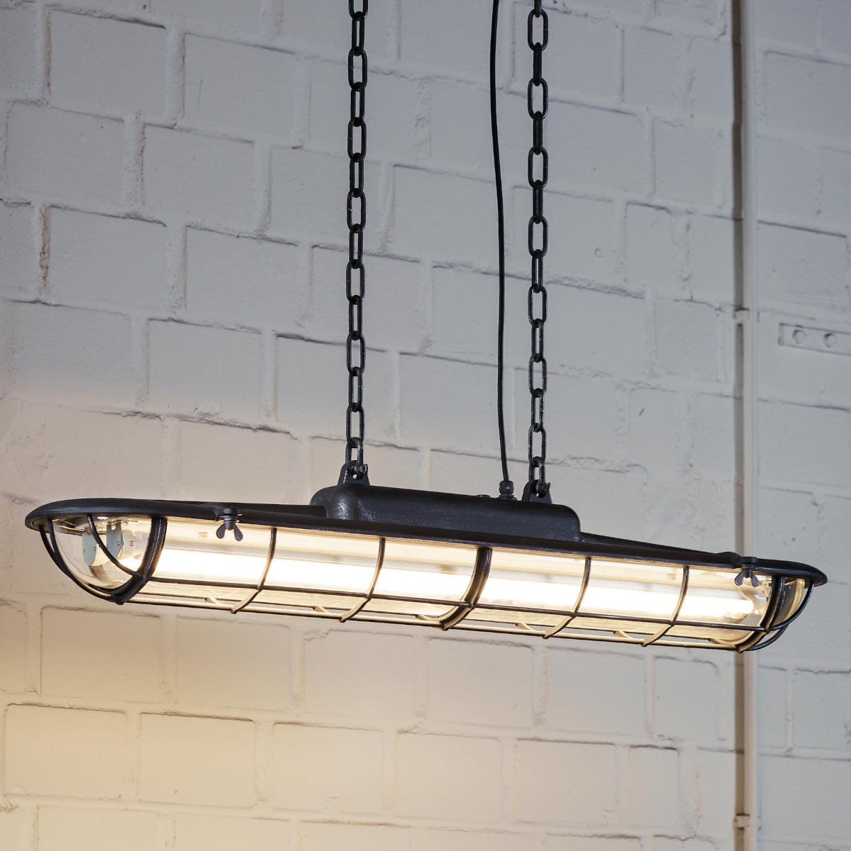 Industrial style pendant light with chain suspension WL 2693-A