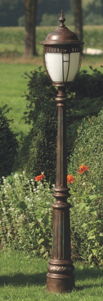 German Art Nouveau Post Light AL 6614 German Art Nouveau Post Light AL 6614