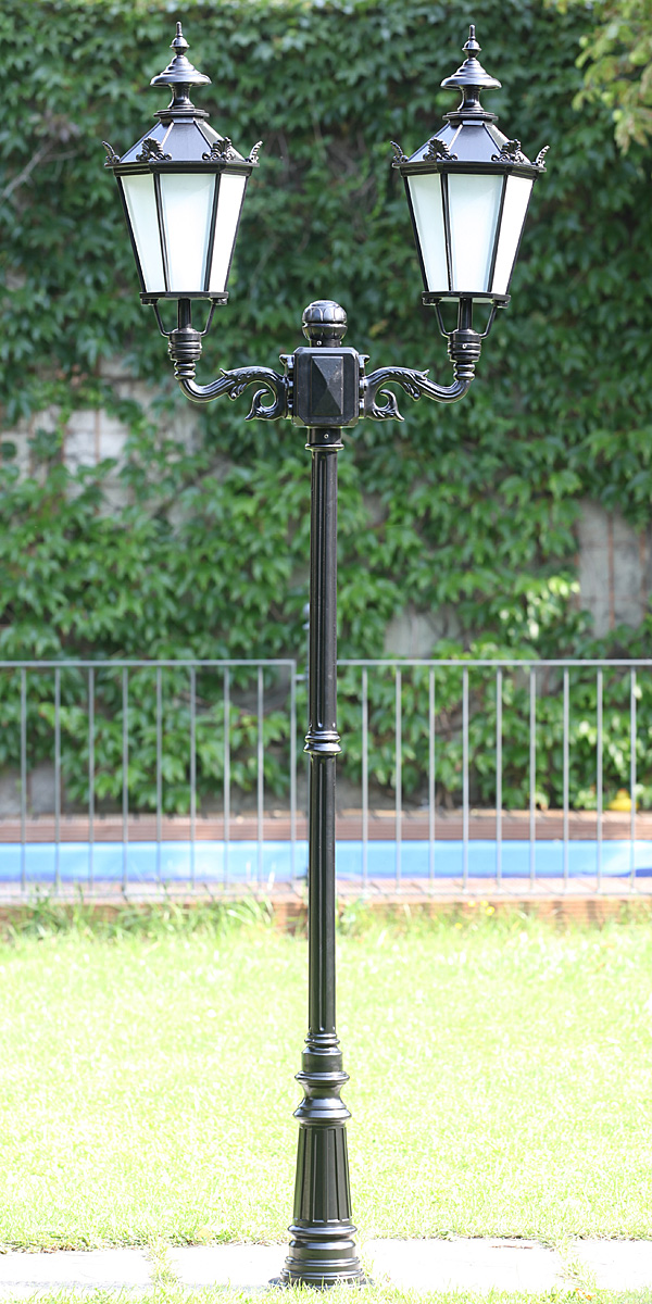Double Mount Post Light Rodos 2P.Arm.71 Double Mount Post Light Rodos 2P.Arm.71