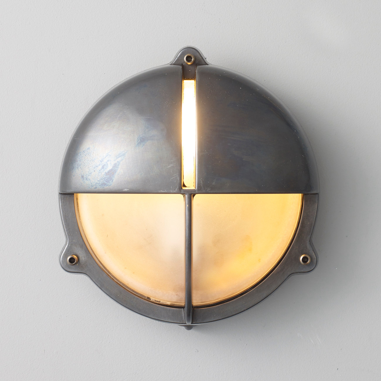 Large Brass Bulkhead with Eyelid Shield – Terra Lumi