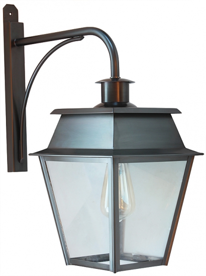 Bild 4: Elegante Wandlaterne Bordeaux mit Messing-Wandarm, Kanoneneisen-Patina Hängende Wandlaterne Bordeaux MM mit Messing-Wandarm: Elegante Wandlaterne Bordeaux mit Messing-Wandarm, Kanoneneisen-Patina