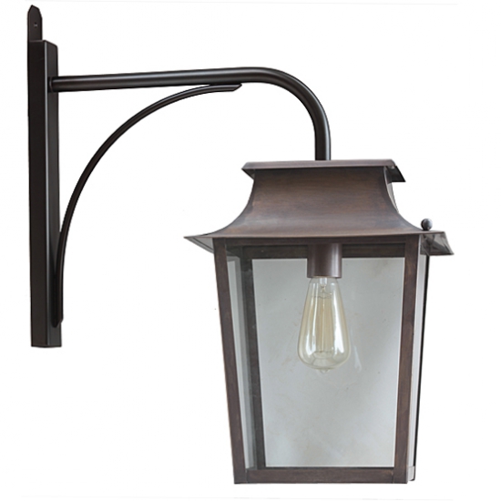 Bild 4: Wandlaterne für Außen Alma-Passy MM, Altmessing, Wandarm schwarz, kleines Modell Wandlaterne für Außen Alma-Passy MM: Wandlaterne für Außen Alma-Passy MM, Altmessing, Wandarm schwarz, kleines Modell