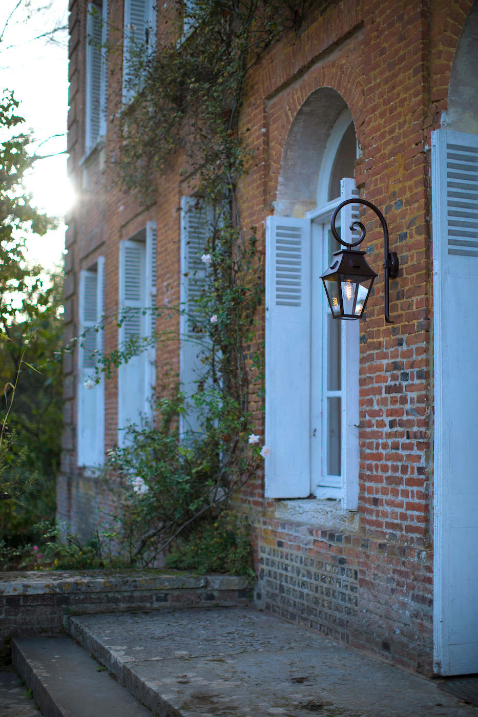Nostalgische Wandlaterne aus Aluminium oder Messing mit Bischofsstab Vieille France, Bild 8