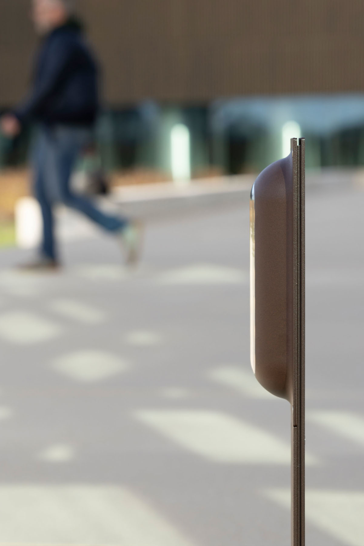 Sustainable Capsule Path Light (72 cm): Rostbraun